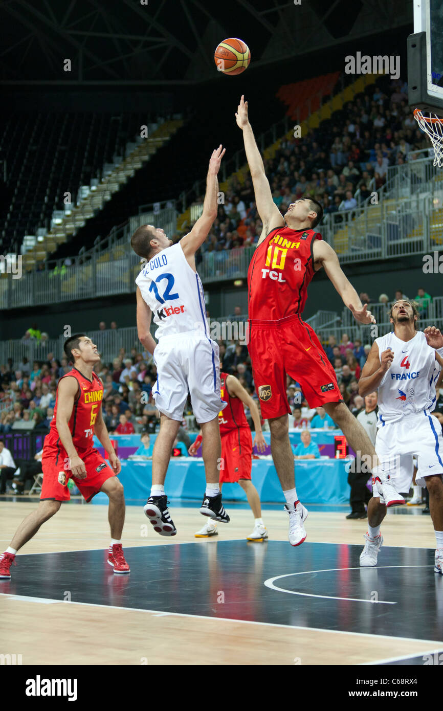 Nando De Colo Fotos E Imagenes De Stock Alamy