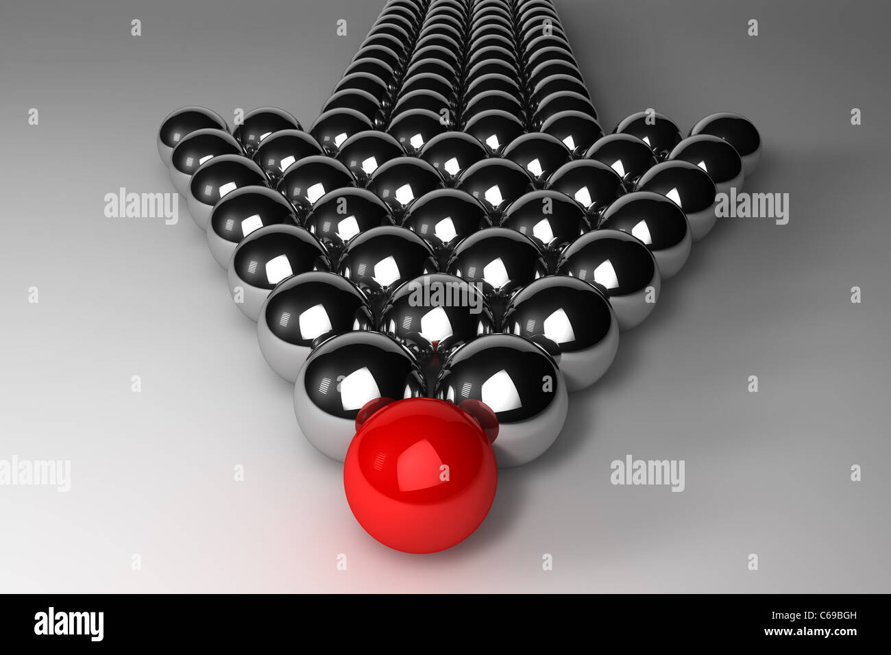 O único concepto de liderazgo - esfera roja en la parte delantera Foto de stock