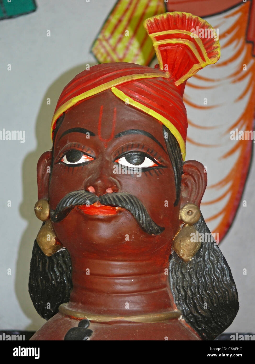 Estatura representan una historia mítica de Sailesh & Motiram, Darbhanga, Bihar, India Foto de stock