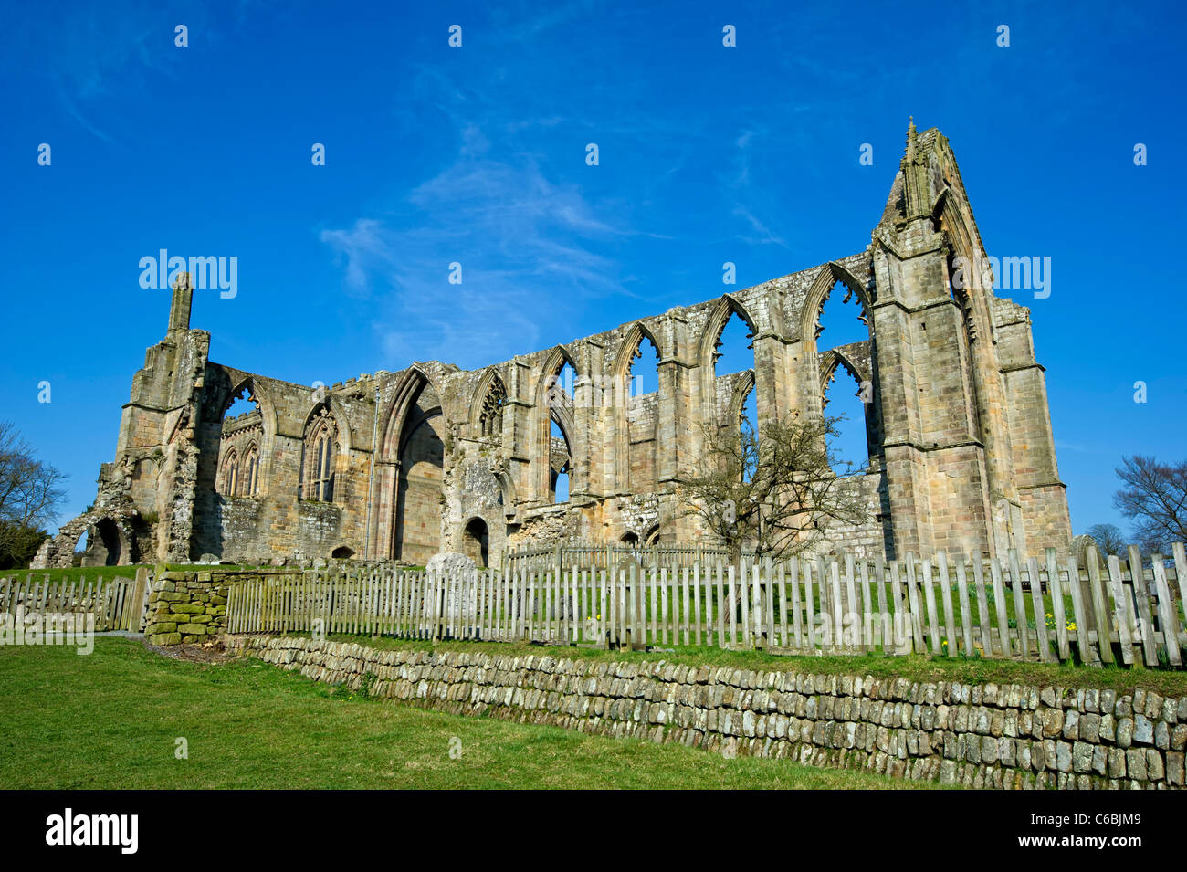Bolton Abbey en North Yorkshire, Inglaterra Foto de stock