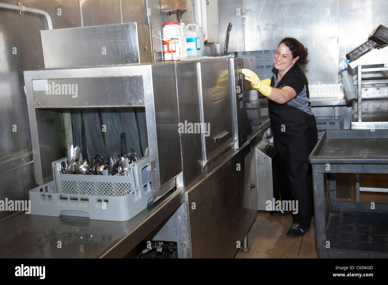 3.700+ Lavaplatos En Cocina Comercial Fotografías de stock, fotos