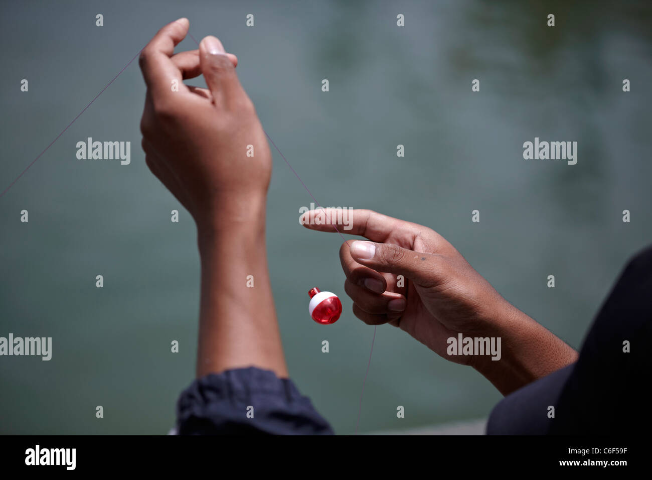 Cayendo de un objeto fotografías e imágenes de alta resolución - Alamy
