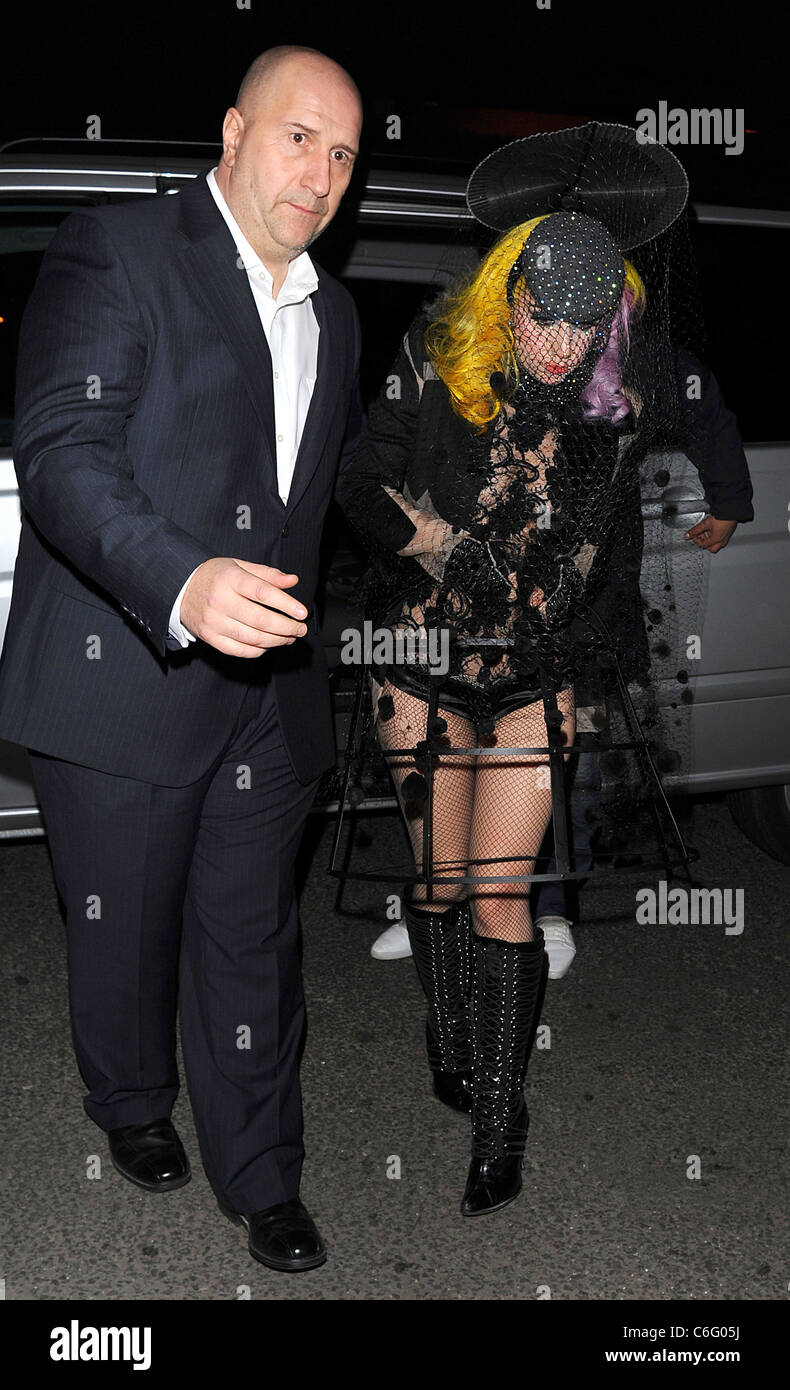 Lady GaGa aka Joanne Stefani Germanotta llegar a Buddha Bar en Londres, Inglaterra - 02.03.10 Tony Clark Foto de stock