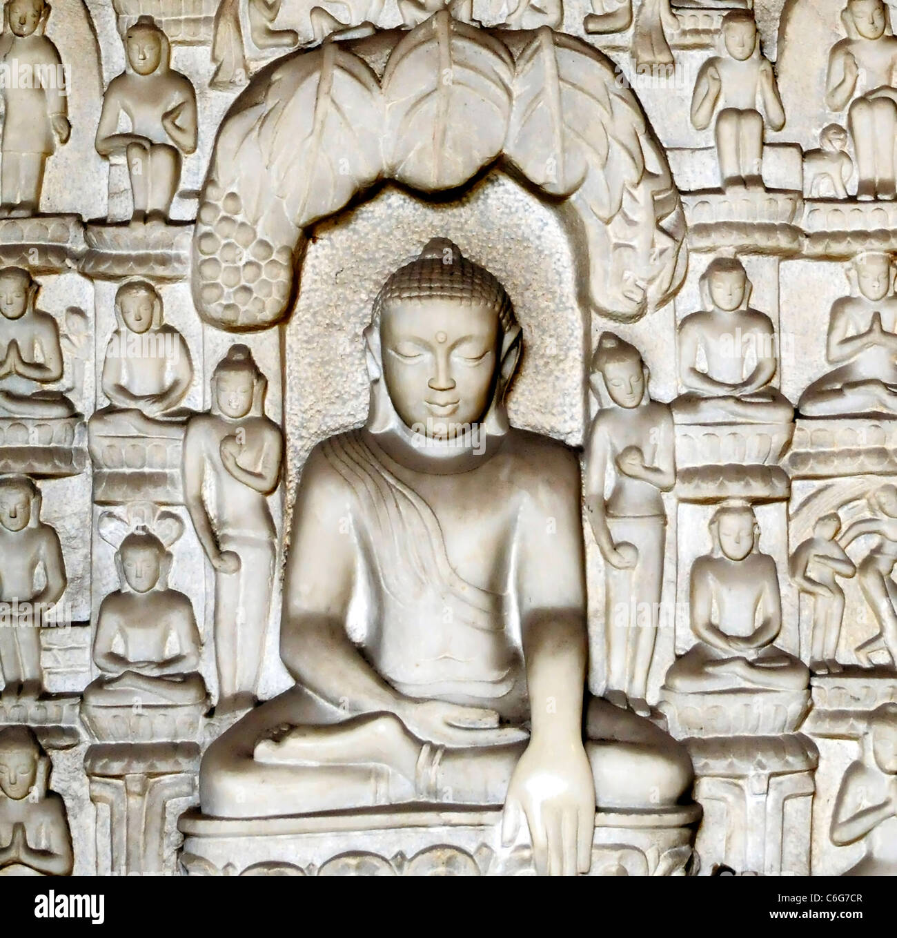 Estatua de Buda, Buda Parque Orientales (Dongfang Fodu Gongyuan), Leshan, China Foto de stock
