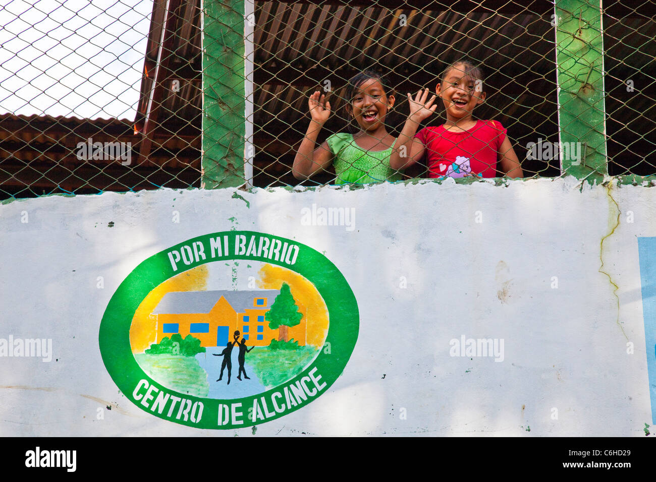 Desarrollo USAID youth project , por mi barrio, contra las pandillas, San Salvador, El Salvador Foto de stock