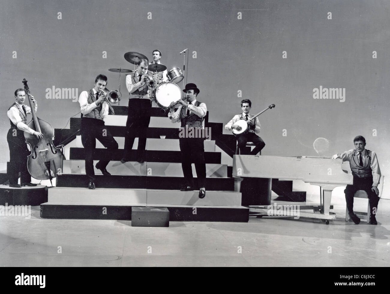 ACKER ESTAFARLE y su banda de jazz primordial sobre 1963 Foto de stock
