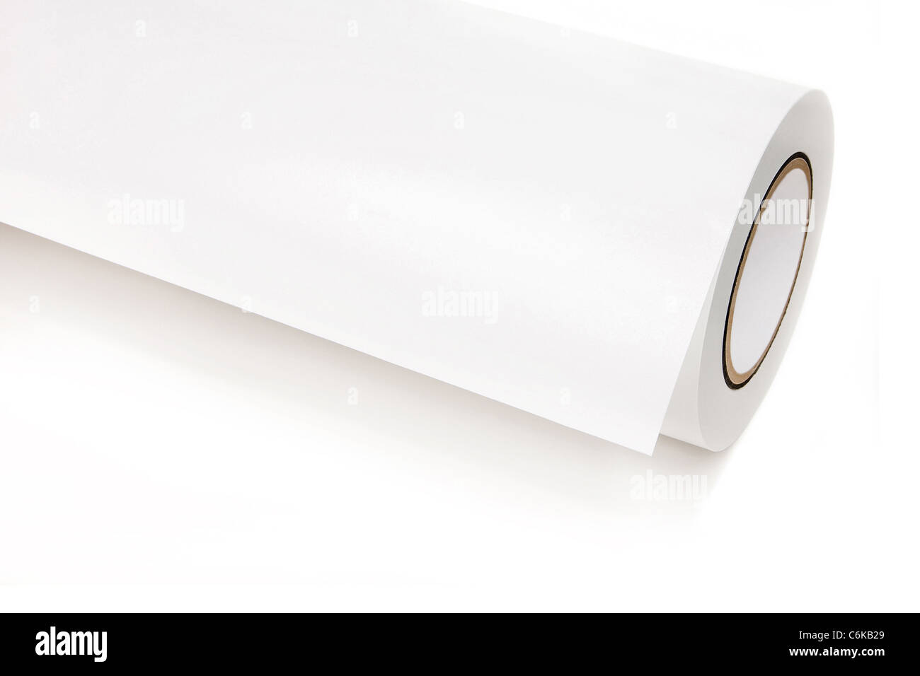 Un papel blanco de papel de imprenta, aislado sobre fondo blanco Fotografía  de stock - Alamy