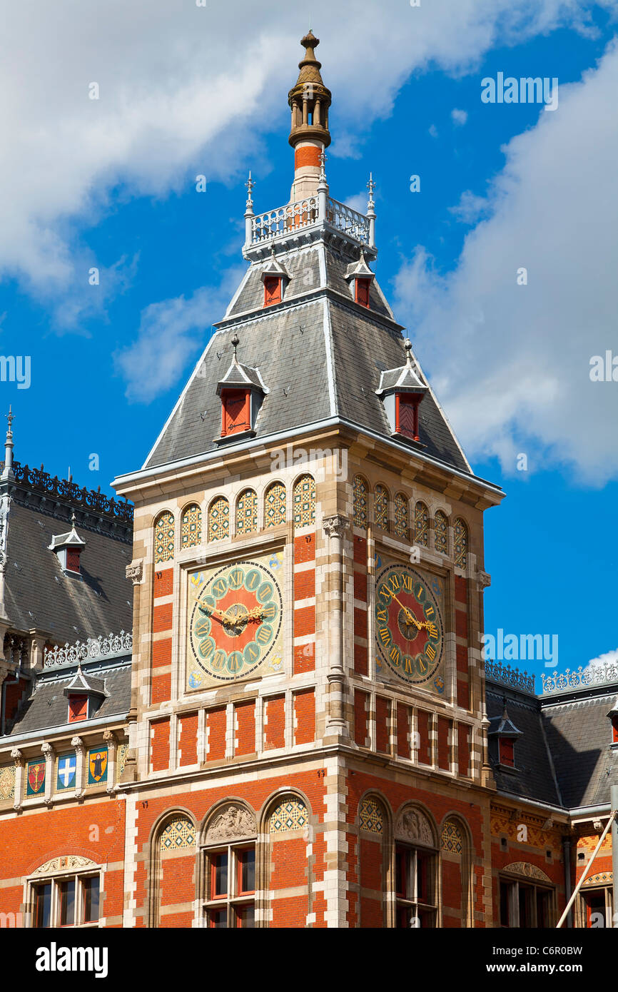 En Europa, los Países Bajos, Amsterdam Centraal Station Foto de stock