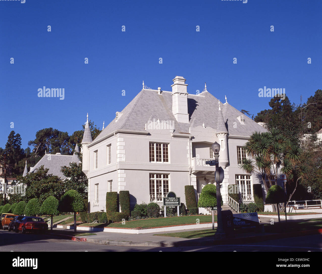 Beverly hills mansion beverly hills fotografías e imágenes de alta  resolución - Alamy