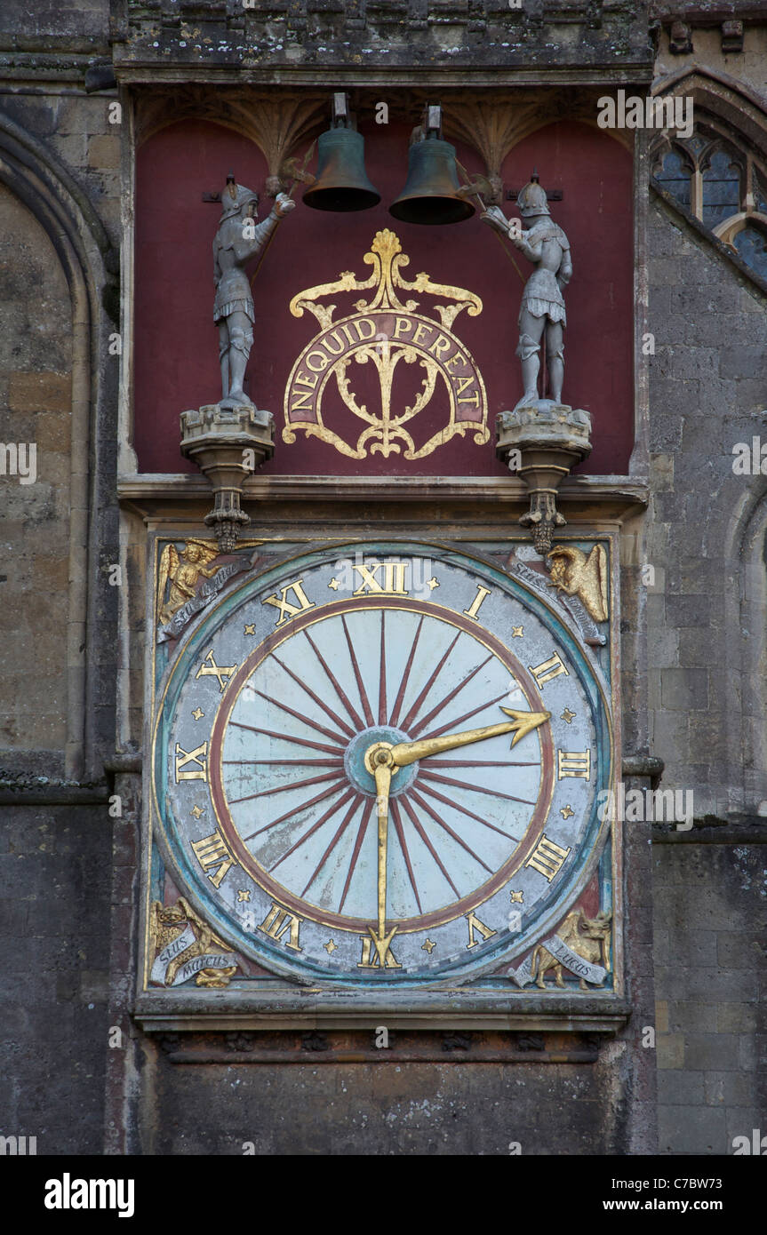 Maquinaria Del Reloj De La Iglesia Foto de archivo - Imagen de fondo,  diente: 40406102
