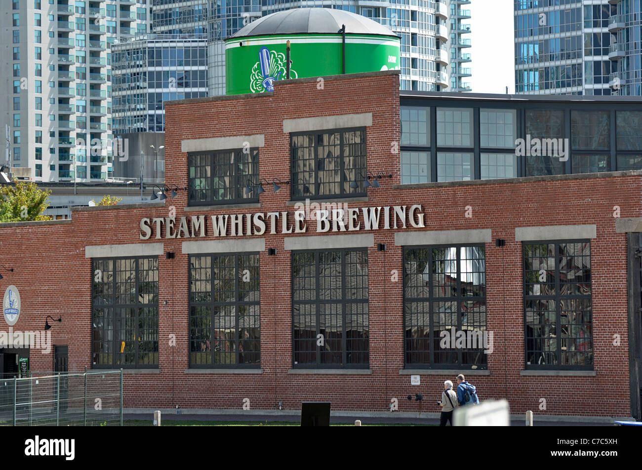 Steam Whistle Brewery, Toronto, Canadá Fotografía de stock Alamy