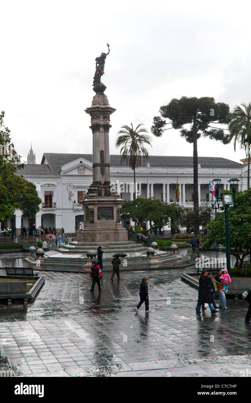 Dia lluvioso en ecuador fotografías e imágenes de alta resolución Alamy