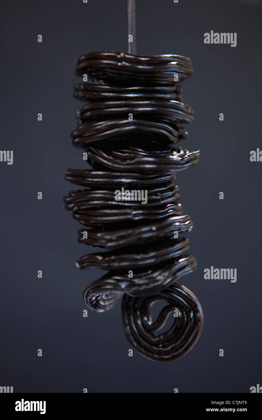 Regaliz negro fotografías e imágenes de alta resolución - Alamy