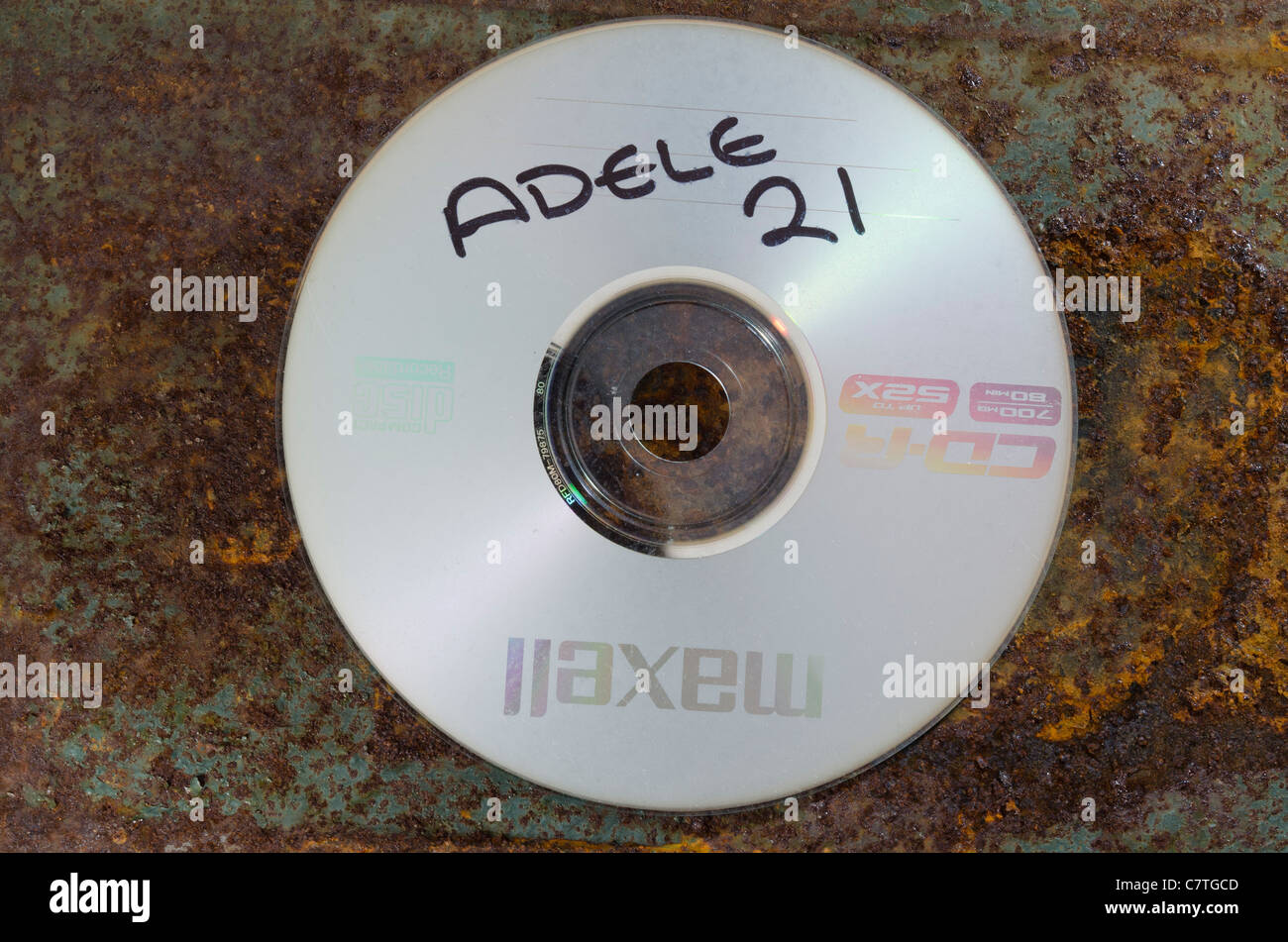 Adele album 21 cd music fotografías e imágenes de alta resolución