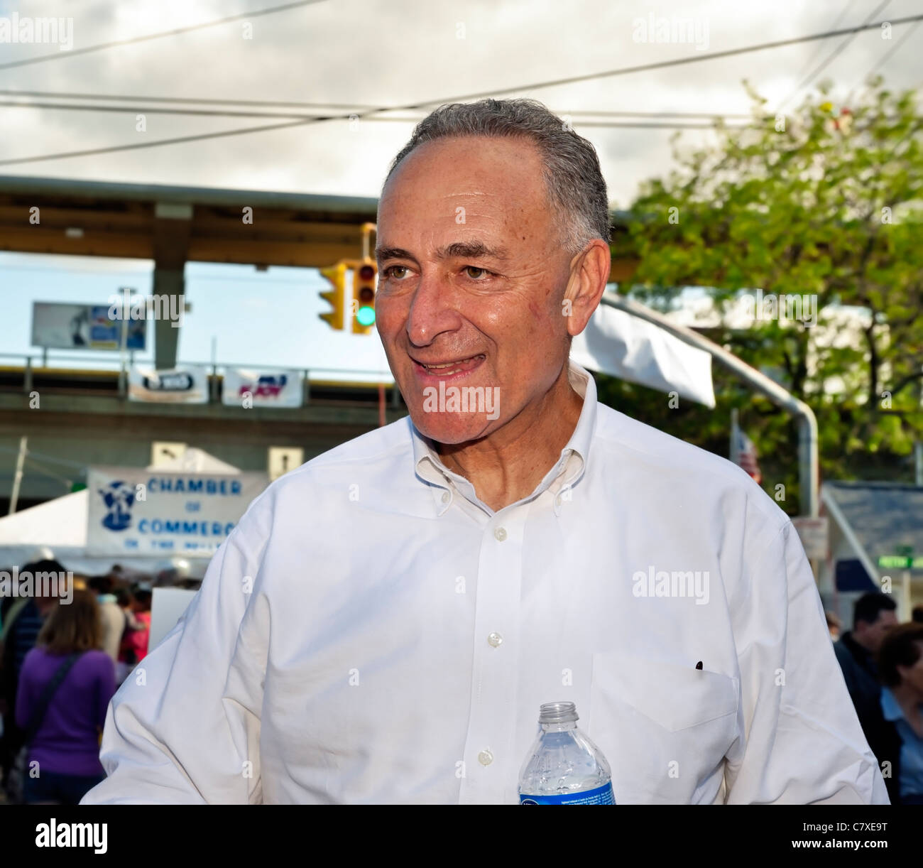 Tirar Para Arriba Imagenes De Stock Tirar Para Arriba Fotos De