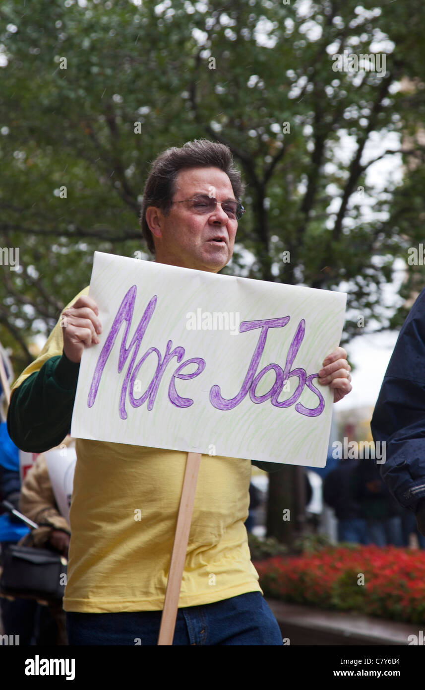 Los empleados públicos protestan en Michigan recortes sociales Foto de stock