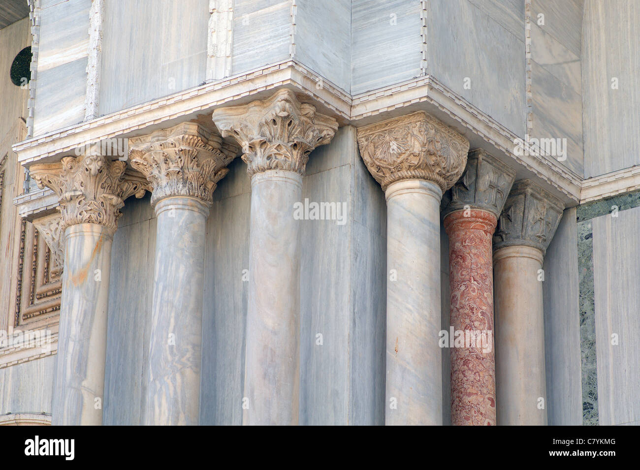 Capiteles Catedral Basilica di San Marco, Venecia Foto de stock