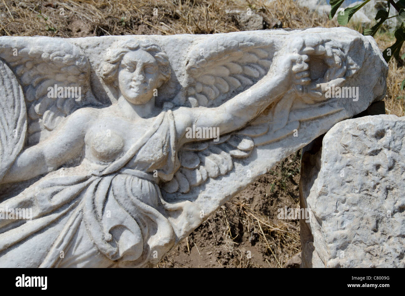 Turquía, Éfeso. Tallado en mármol de Nike, la diosa de la Victoria Alada  Fotografía de stock - Alamy