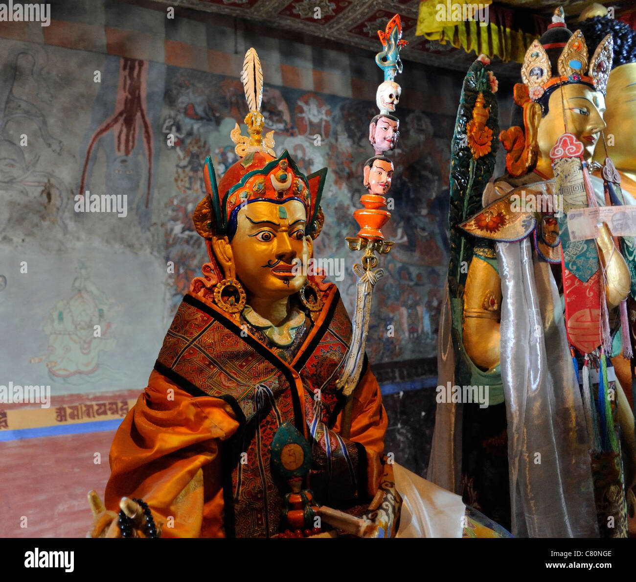 La estatua de gurú Rimpoché, precioso gurú, Lopon Rinpoche, Padum, Padmasambhava, Padmakara, nacido del loto, Tikse, Ladahk Foto de stock