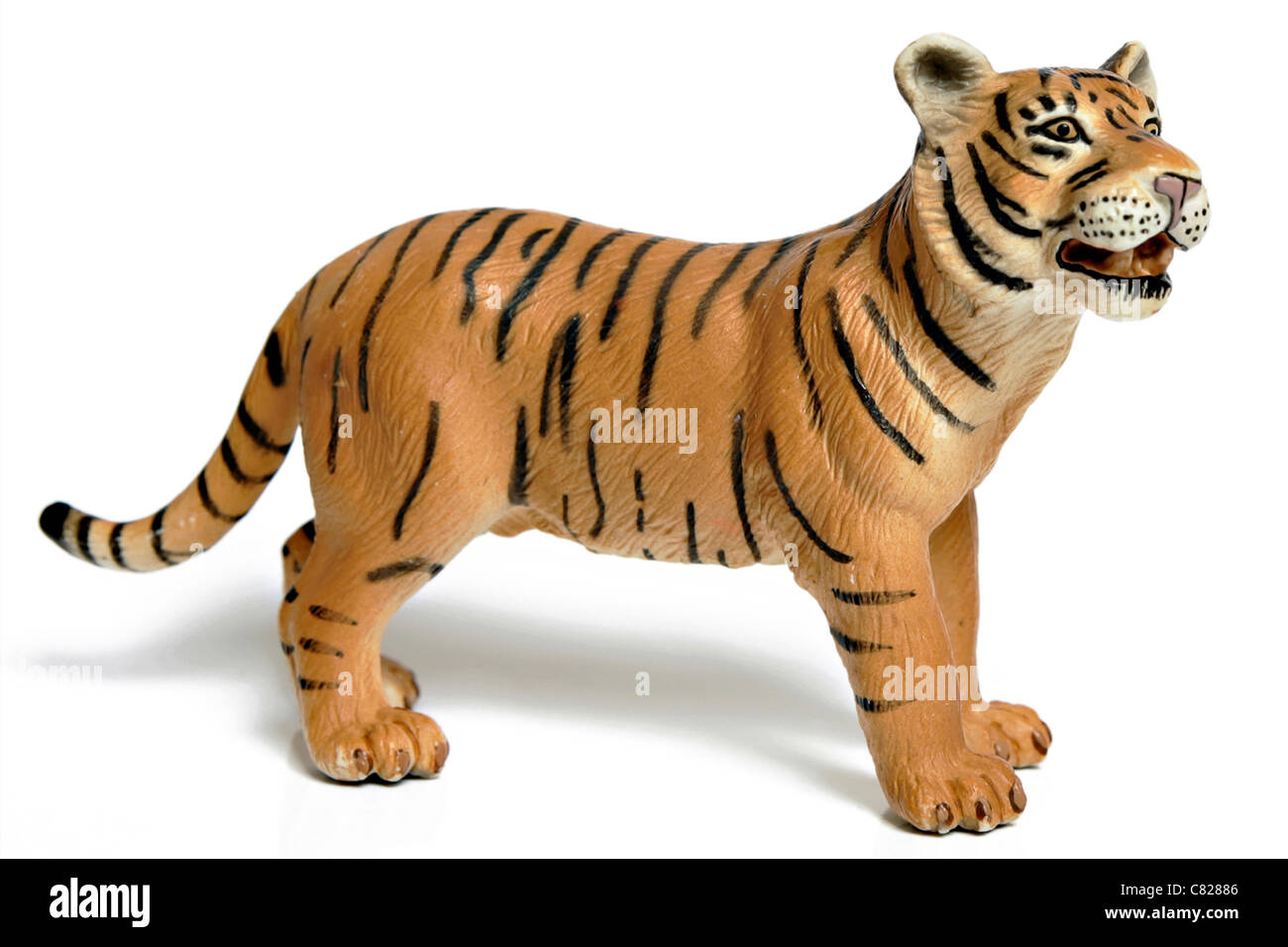 Tigre de juguete Imágenes recortadas de stock - Alamy