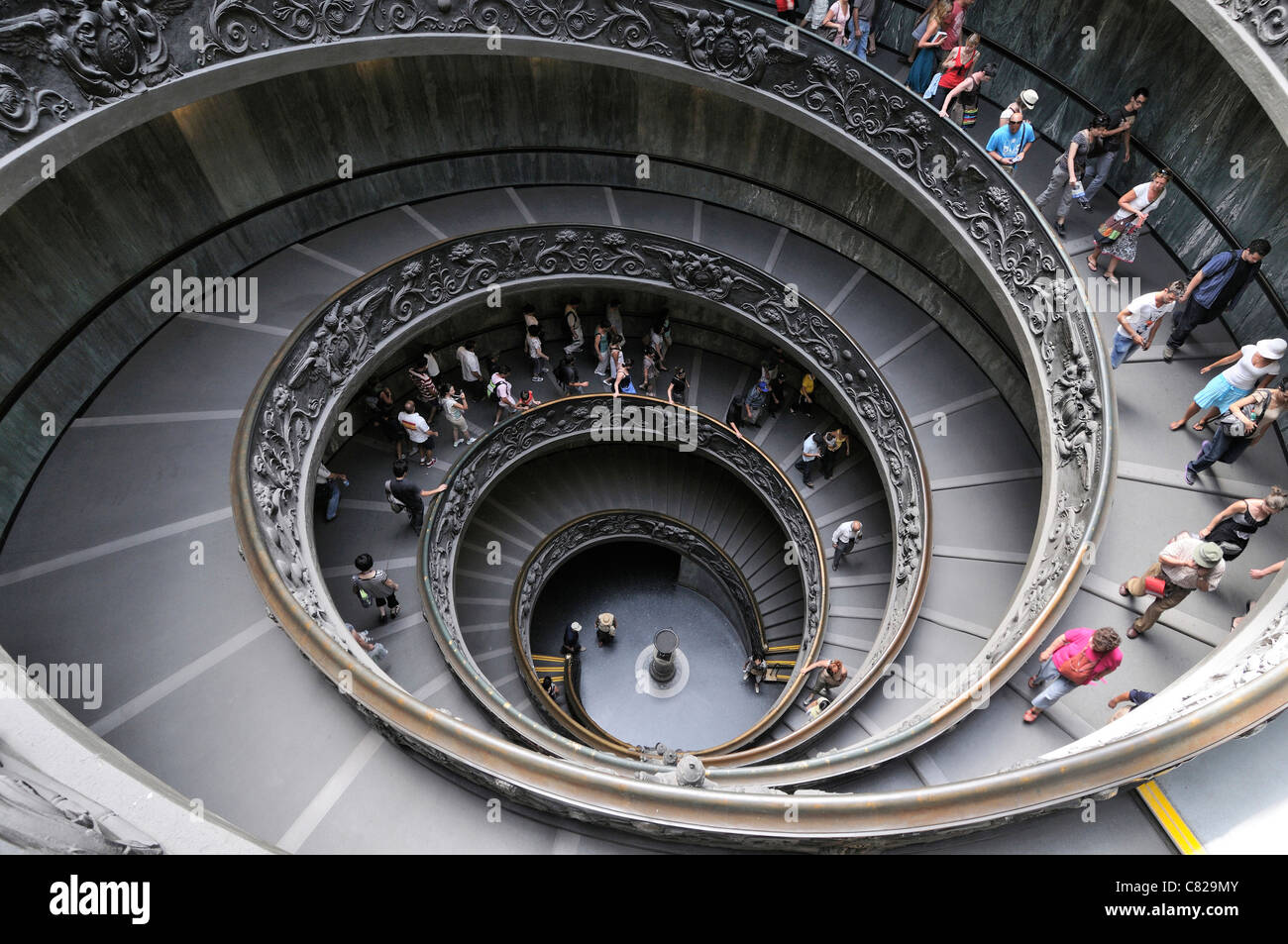 Escalera de caracol de los Museos Vaticanos, la Ciudad del Vaticano, Roma, Italia Foto de stock