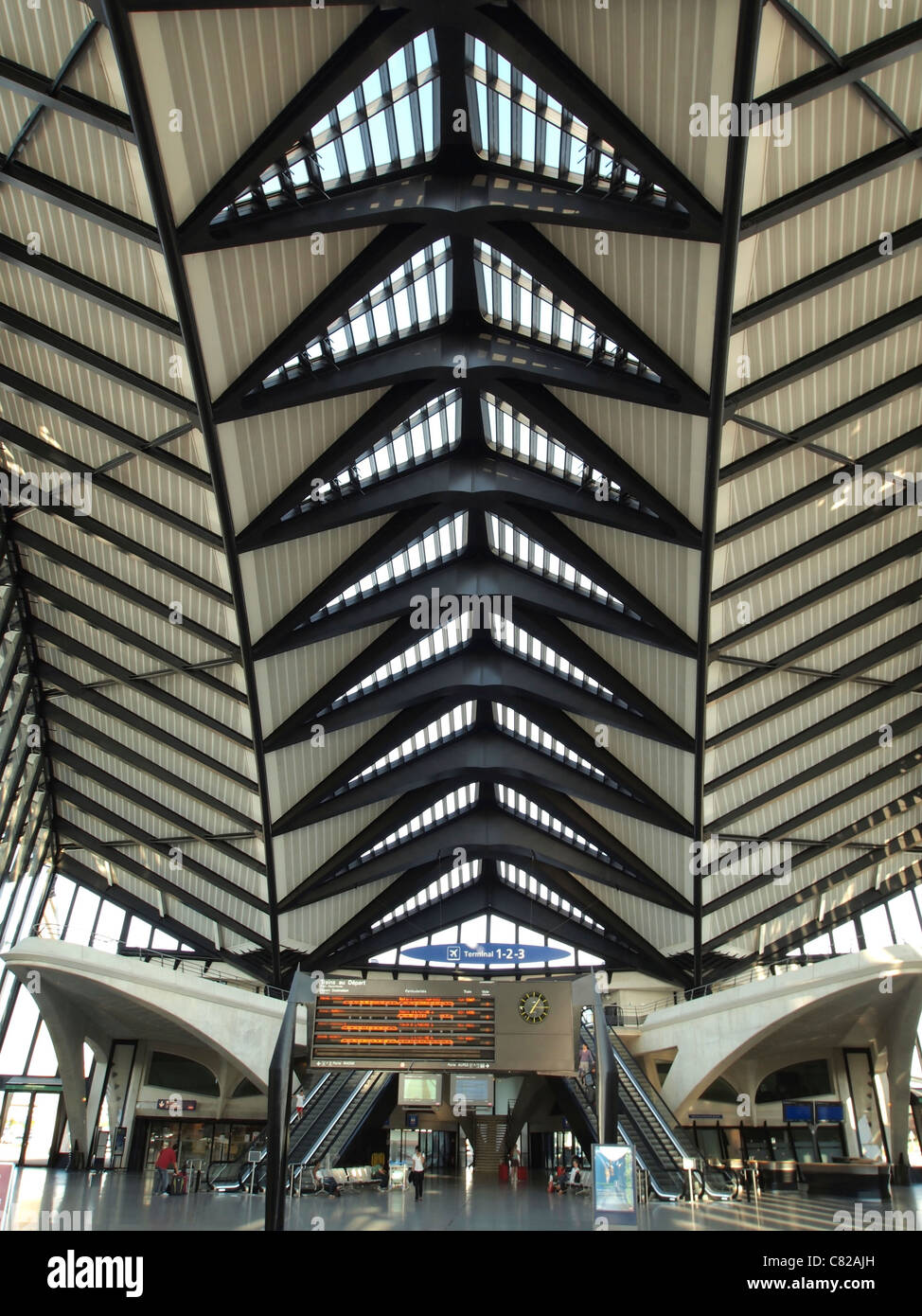 Lyon, Aeropuerto St Exupery, TGV Train Terminal Satolas, Auvernia Rhone Alpes, Francia Foto de stock