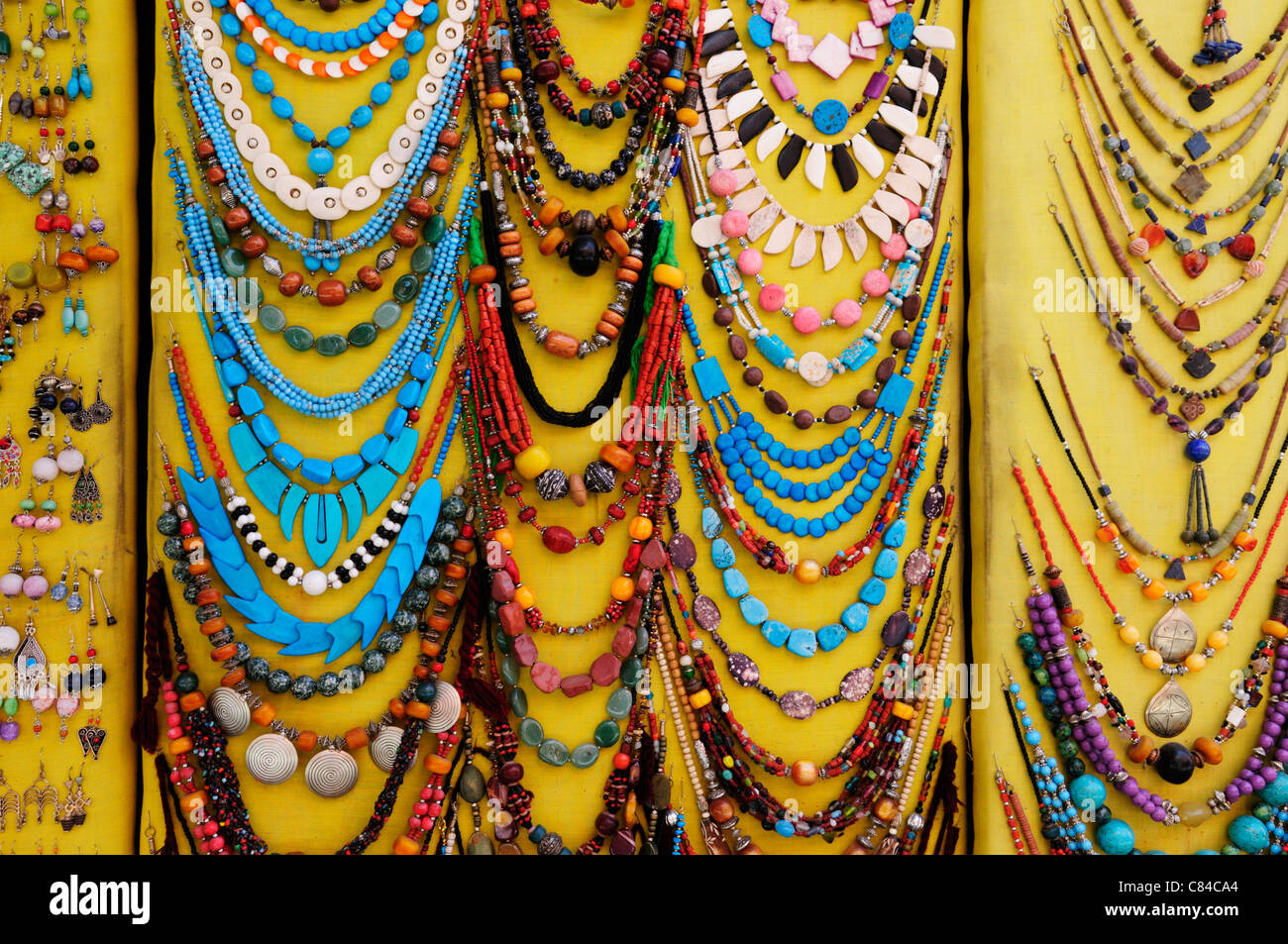 Marrakech souk jewellery fotografías e imágenes de alta resolución - Alamy