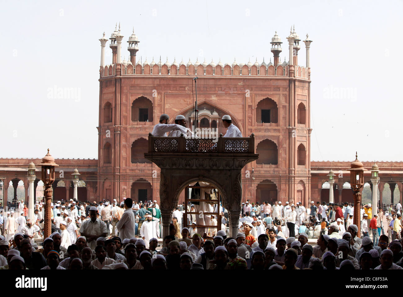 Las oraciones del viernes en Jamma Masjid (la Gran Mezquita de Delhi, Delhi, India Foto de stock