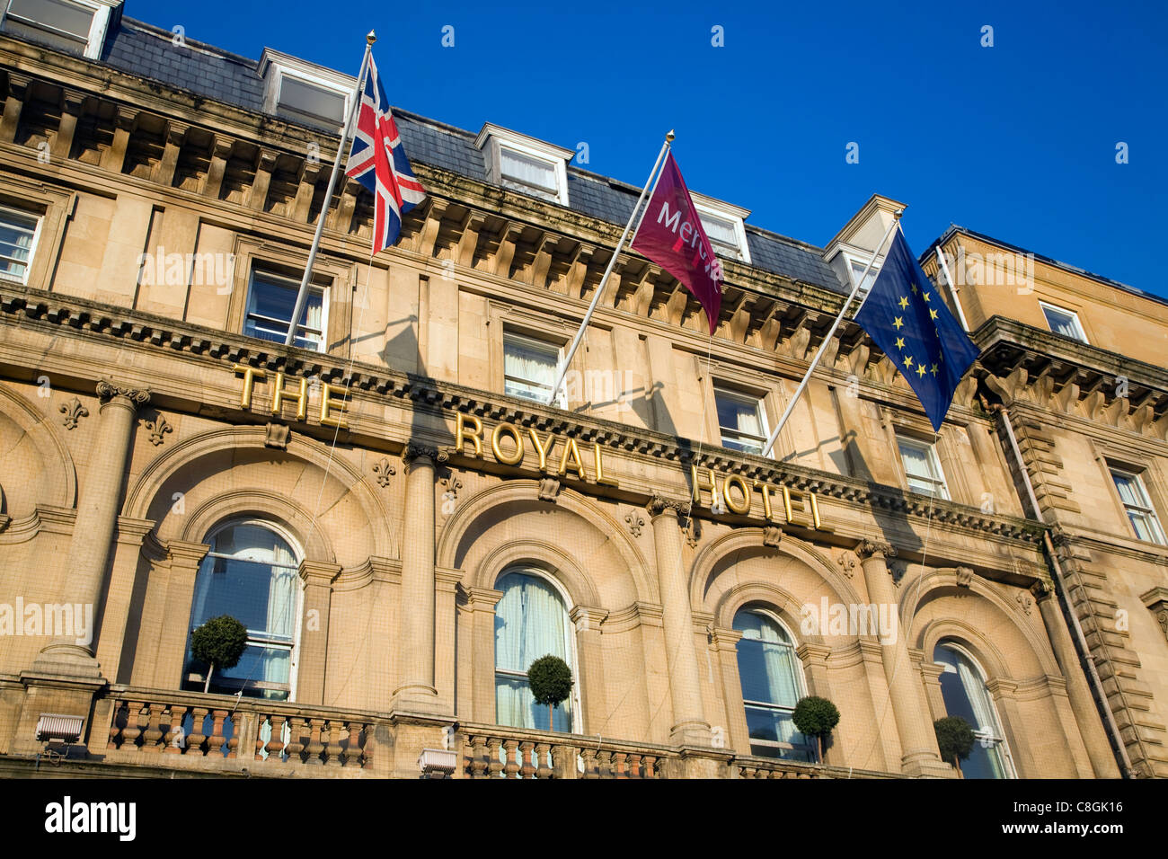 El Royal Hotel Mercure fachada, Hull. Yorkshire, Inglaterra Foto de stock
