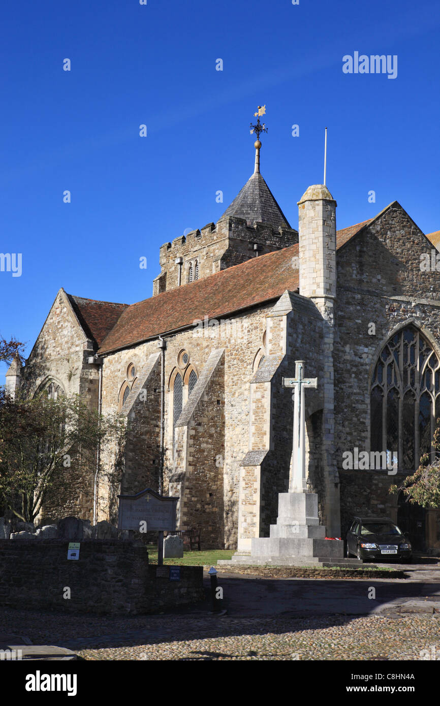 La iglesia parroquial de Santa María la Virgen, centeno, East Sussex, Inglaterra, Reino Unido. Foto de stock