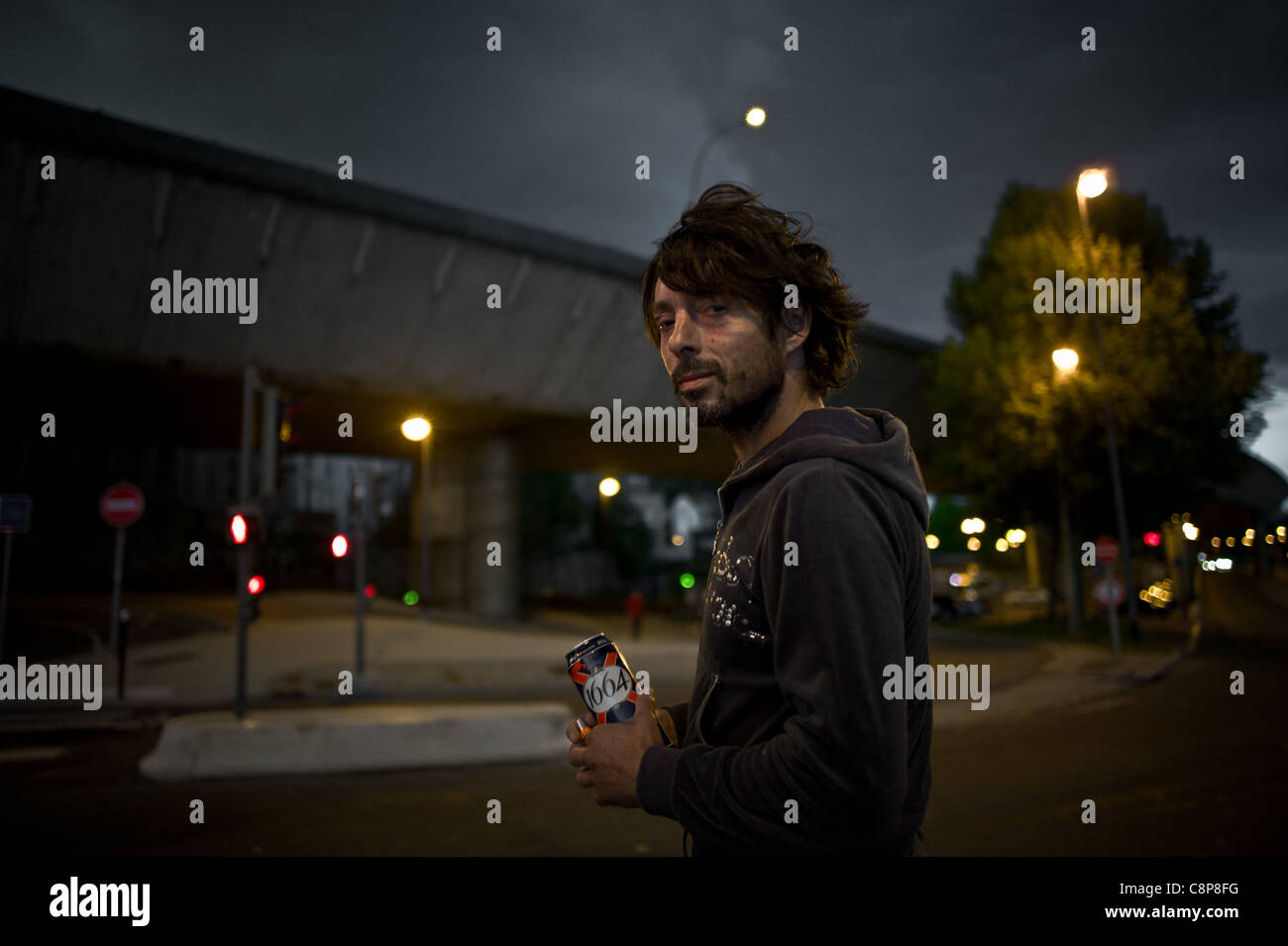 La miseria urbana , Richard English Desamparados, lavado de coches iat