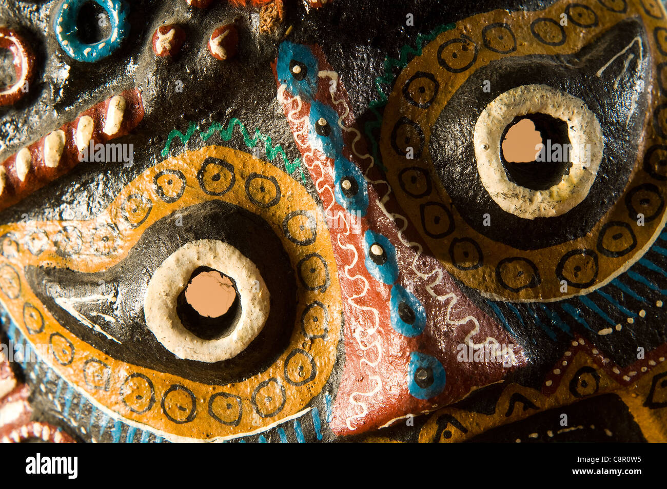 Máscara ecuatoriana en ajuste studio Foto de stock