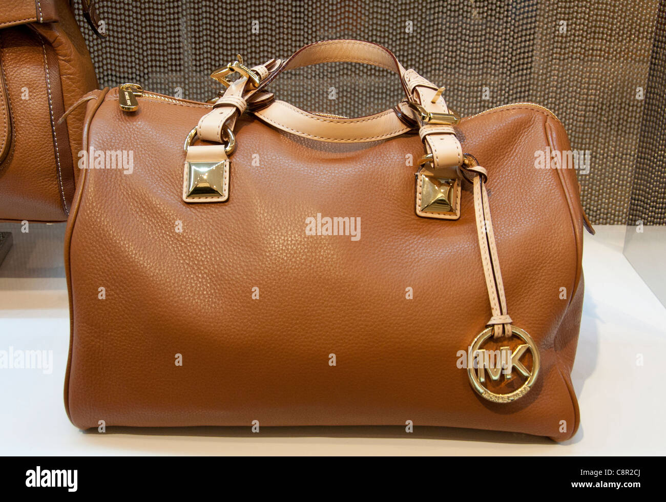 Michael Kors bolsas bolsa shop Mostrar ventana de Nueva York Estados Unidos  de América Fotografía de stock - Alamy