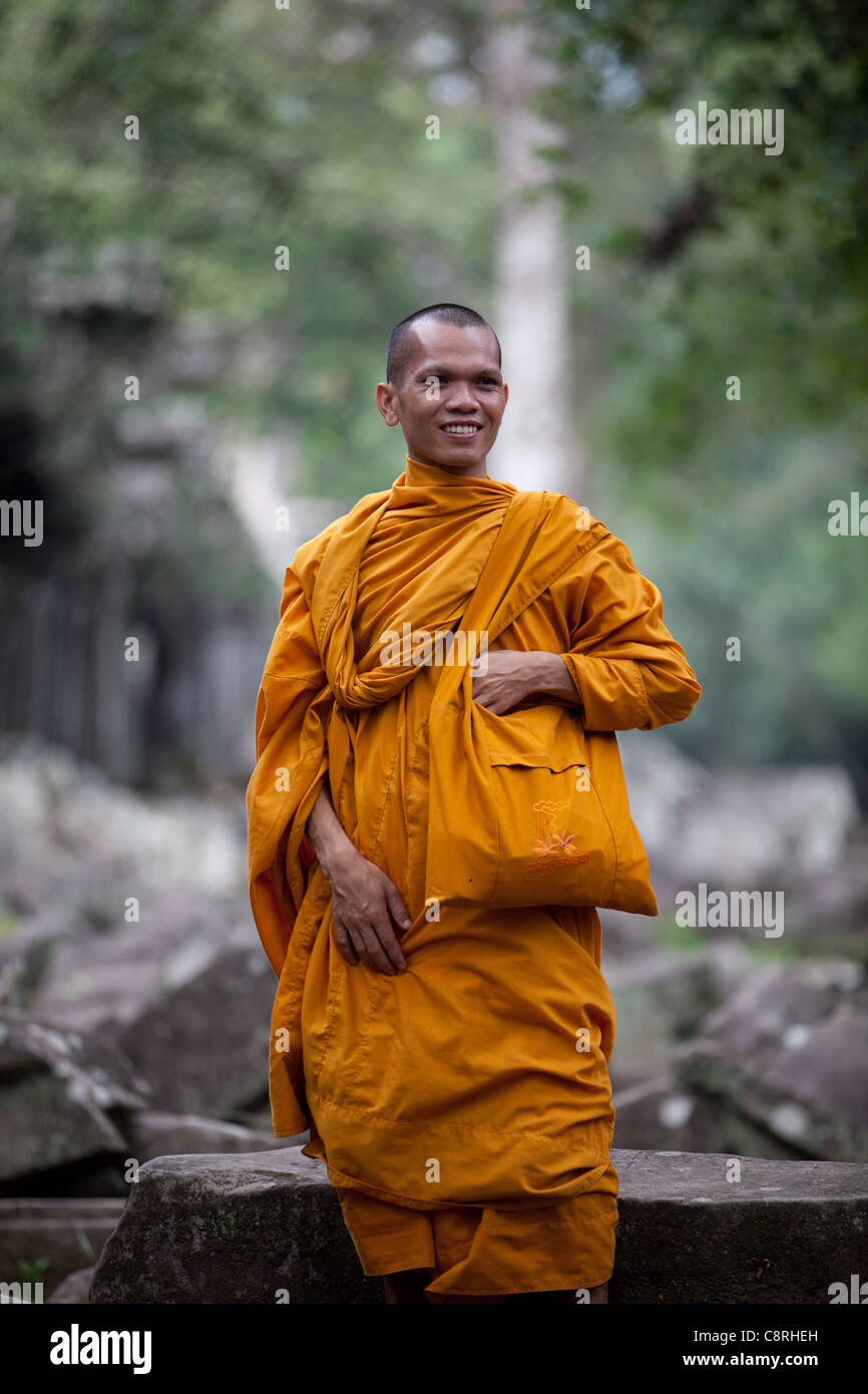 Monje en Camboya Angkor Wat Foto de stock