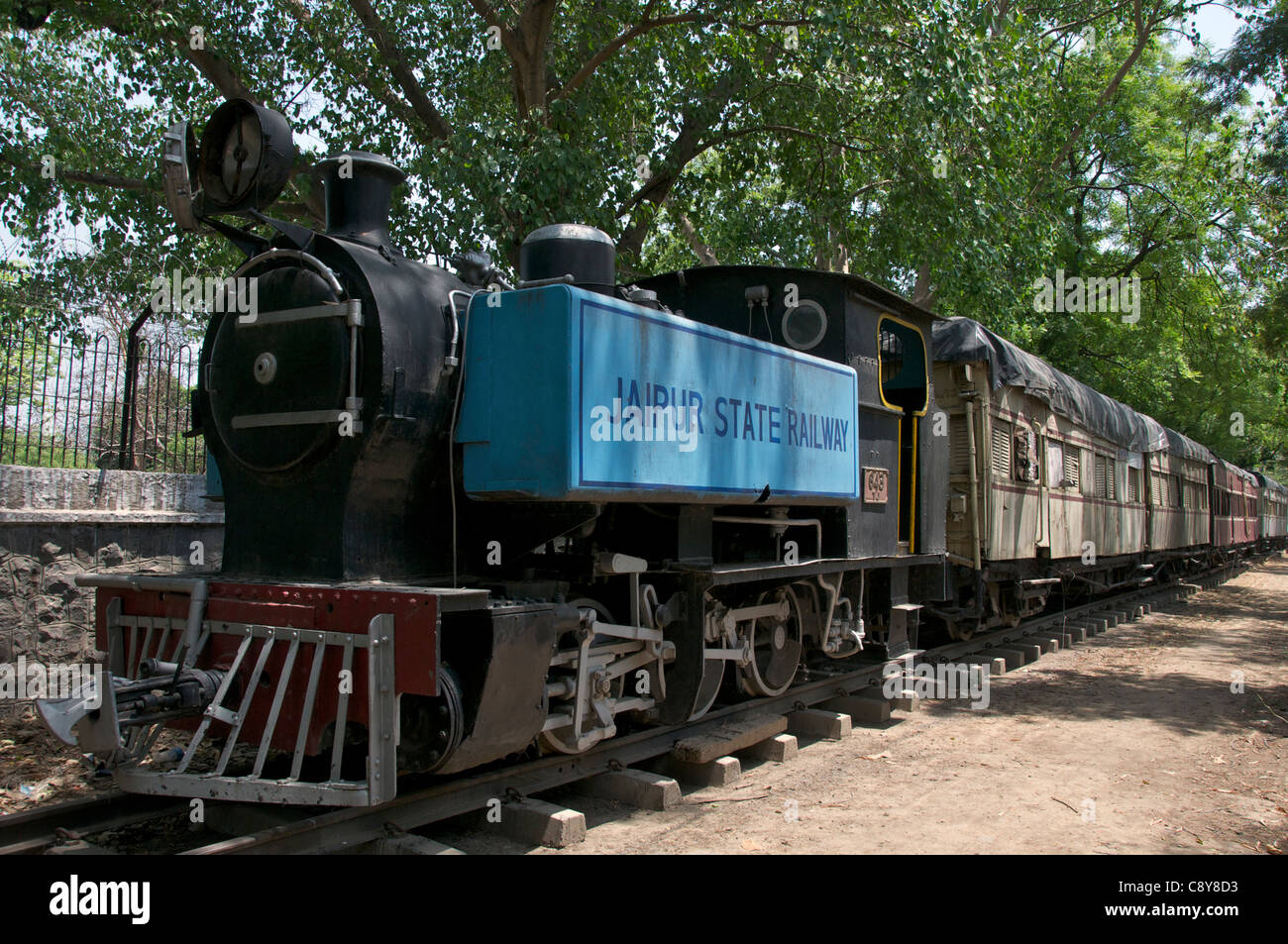 Motor del tanque Jaipur State Railway National Railway Museum de Nueva Delhi, India Foto de stock