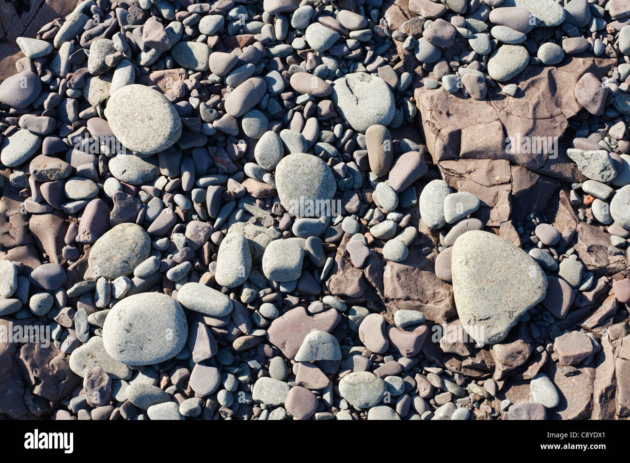 Las rocas en la costa del Lago Superior, en el norte de Minessota. Foto de stock