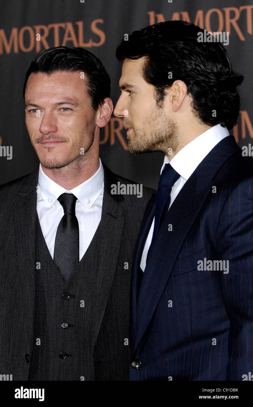 Luke Evans And Henry Cavill Fotos e Imágenes de stock Alamy