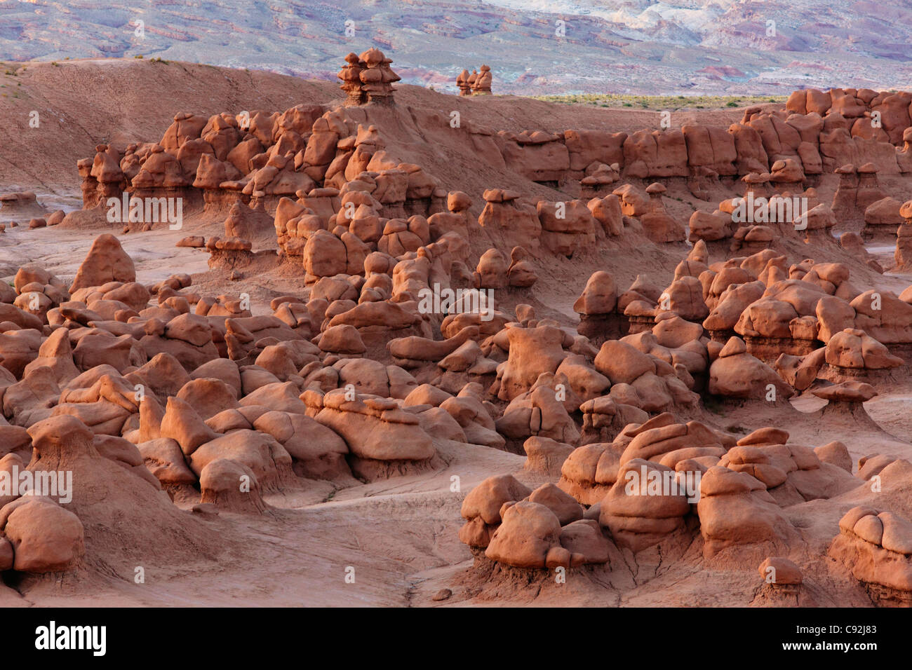 Hoodoos y formaciones rocosas, Goblin Valley State Park, Utah Foto de stock