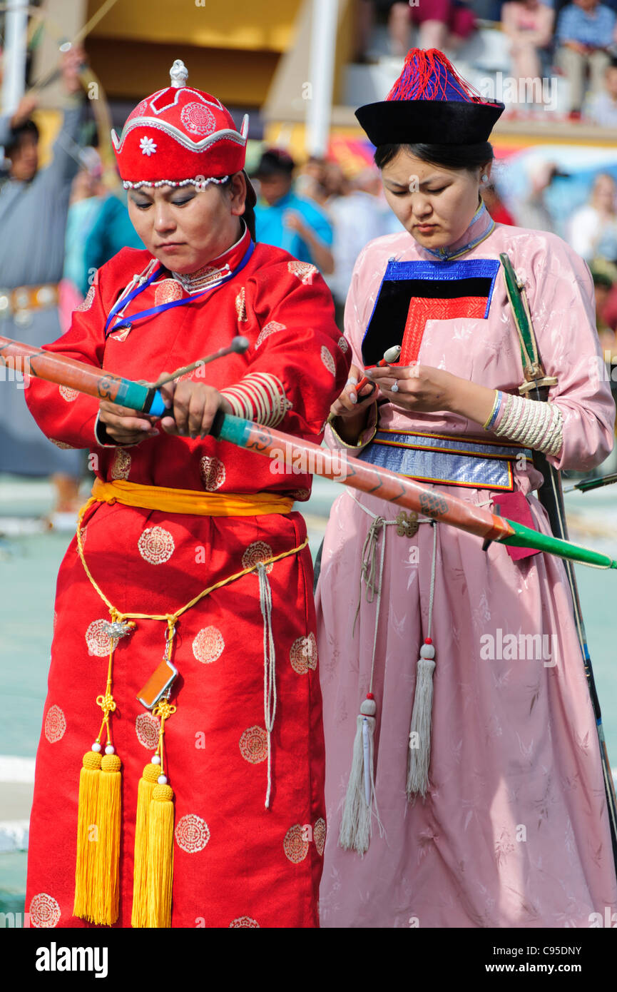 Eriin gurvan naadam fotografías e imágenes de alta resolución Alamy