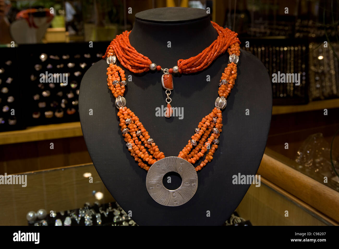 Las joyas de coral rojo Adriático Fotografía de stock - Alamy