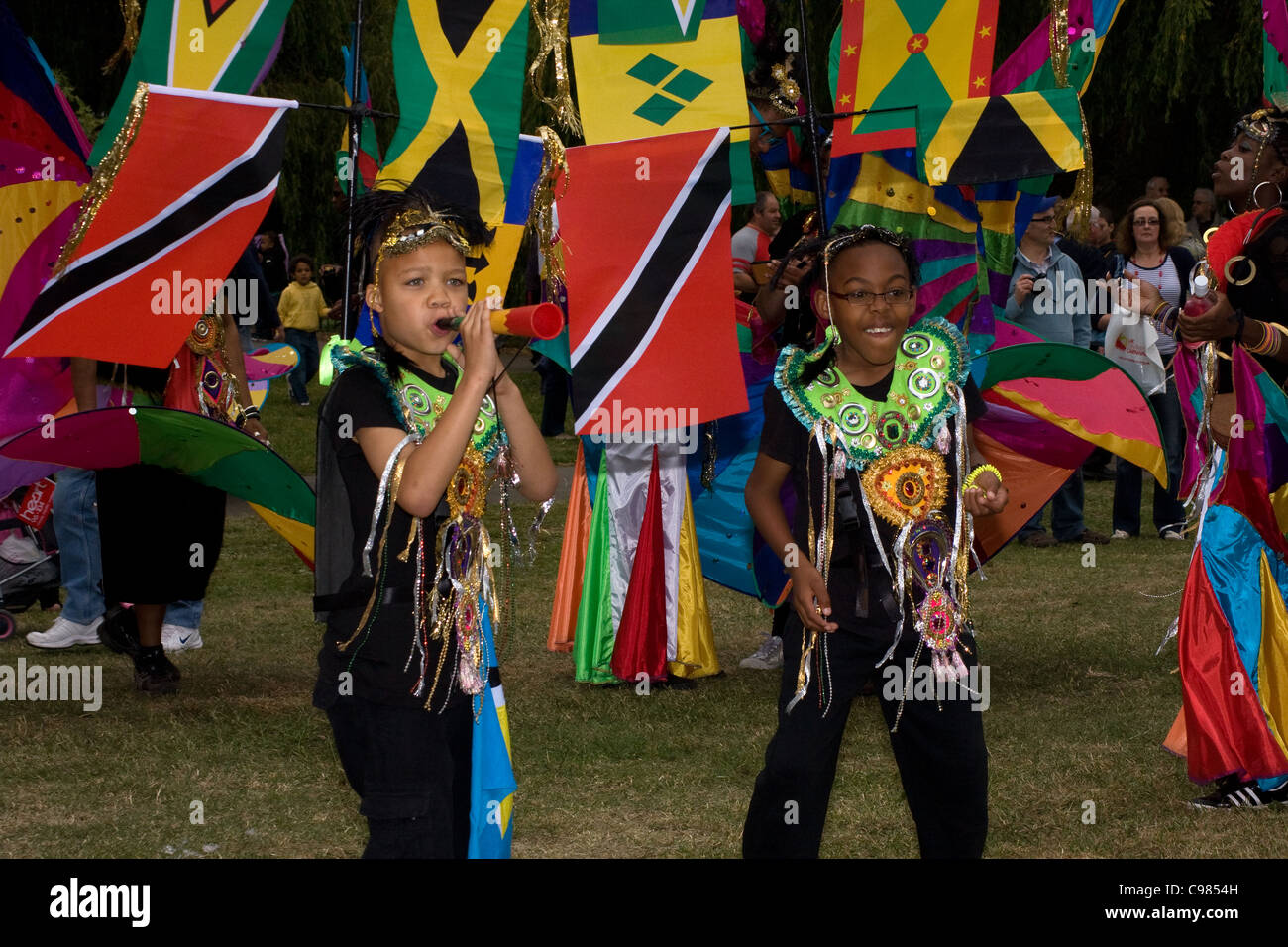 Banderas de carnaval para niños fotografías e imágenes de alta resolución -  Alamy