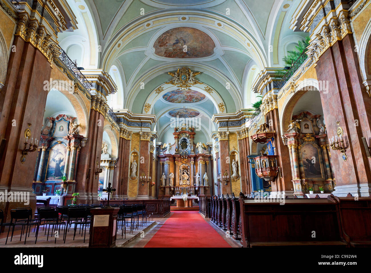Budapest, la Iglesia de los franciscanos de Pest Foto de stock