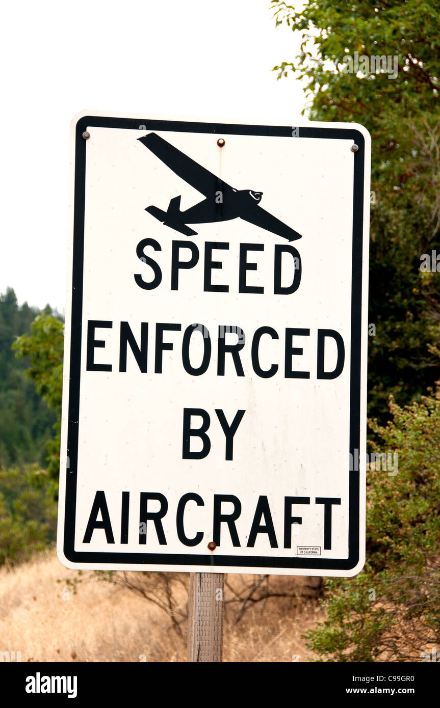 La velocidad impuesta por Estados Unidos de tráfico de aviones Foto de stock