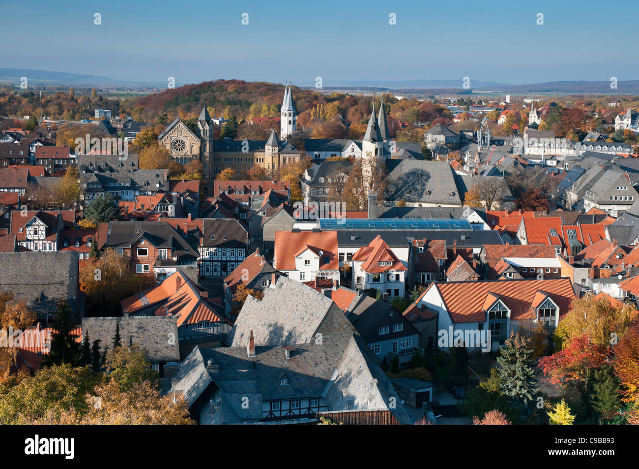 Vista del paisaje urbano de Goslar, Baja Sajonia, Alemania, Europa Foto de stock
