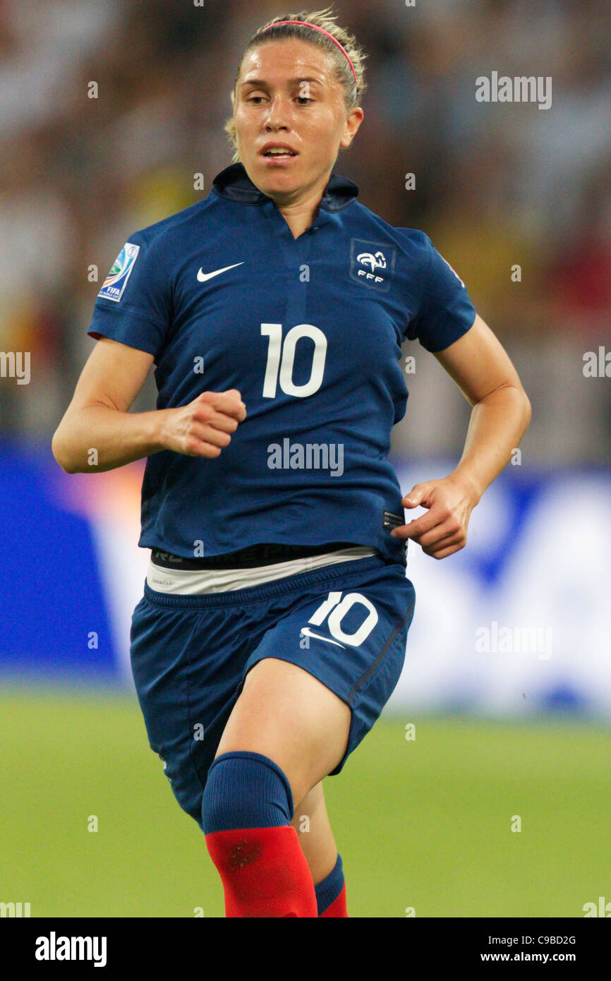 filtrar Violeta pájaro Uniforme de la selección de fútbol de francia fotografías e imágenes de  alta resolución - Alamy