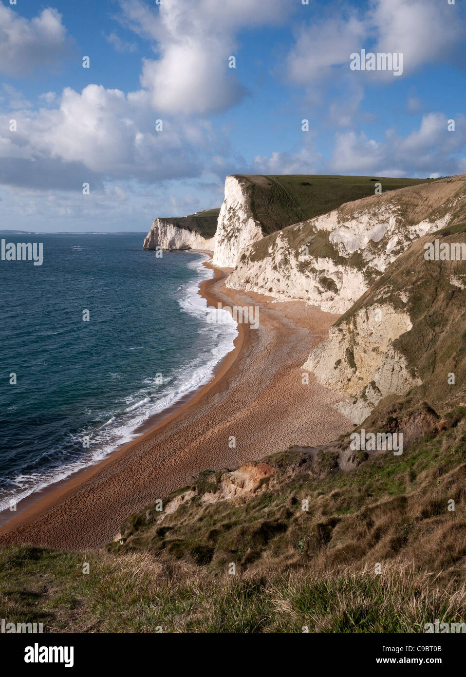Costa Jurásica, Jefe Swyre y Bat en la cabeza, West Lulworth, Dorset, Inglaterra, Reino Unido. Foto de stock