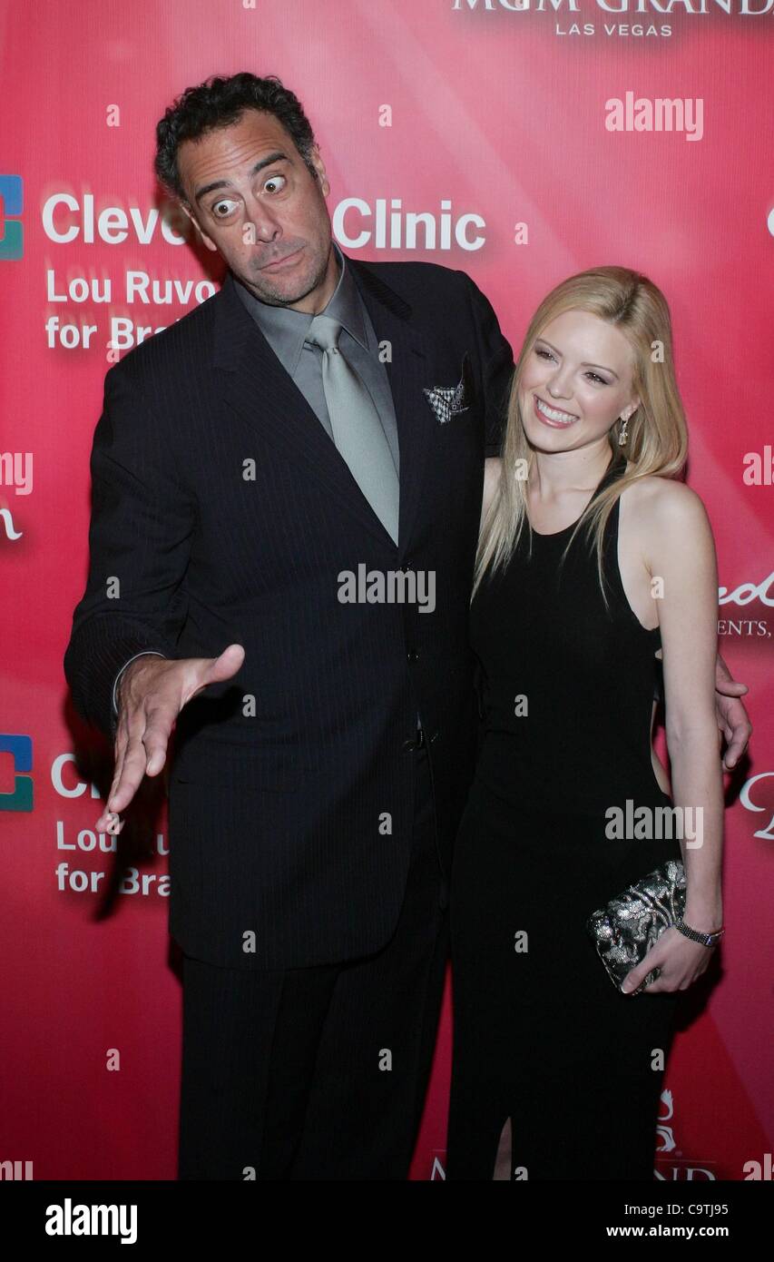 Brad garrett and isabeall quella fotografías e imágenes de alta