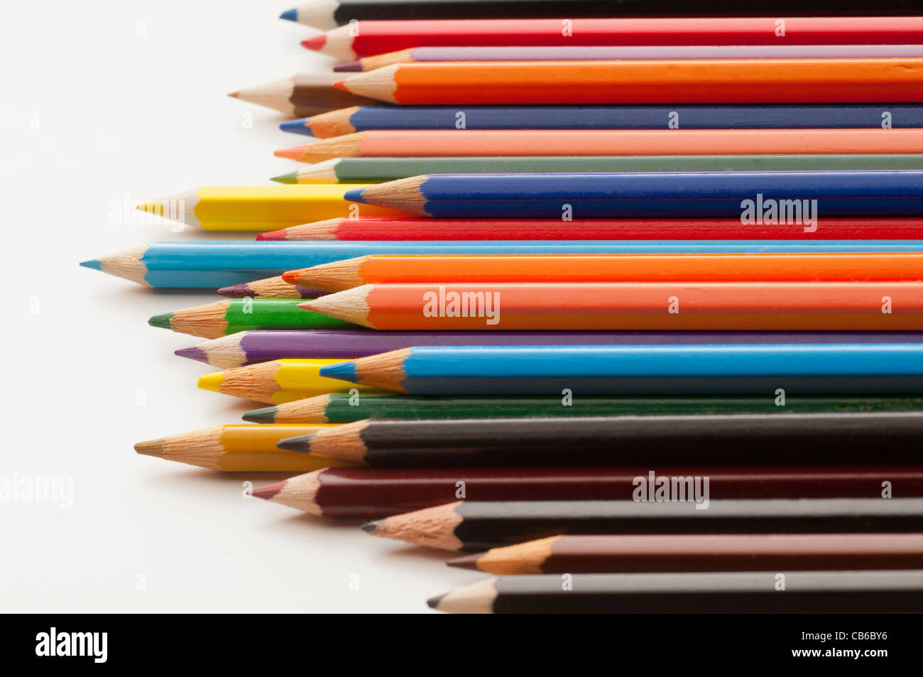 Lápices de colores para niños Fotografía de stock - Alamy