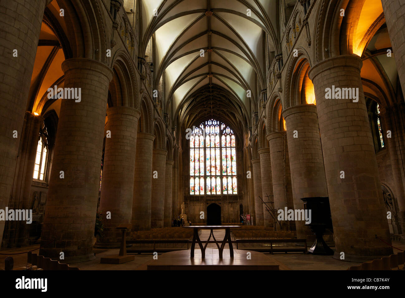 Nave románica del siglo XI, la catedral de Gloucester, Gloucestershire, Inglaterra, UK, Reino Unido, GB, Gran Bretaña Foto de stock