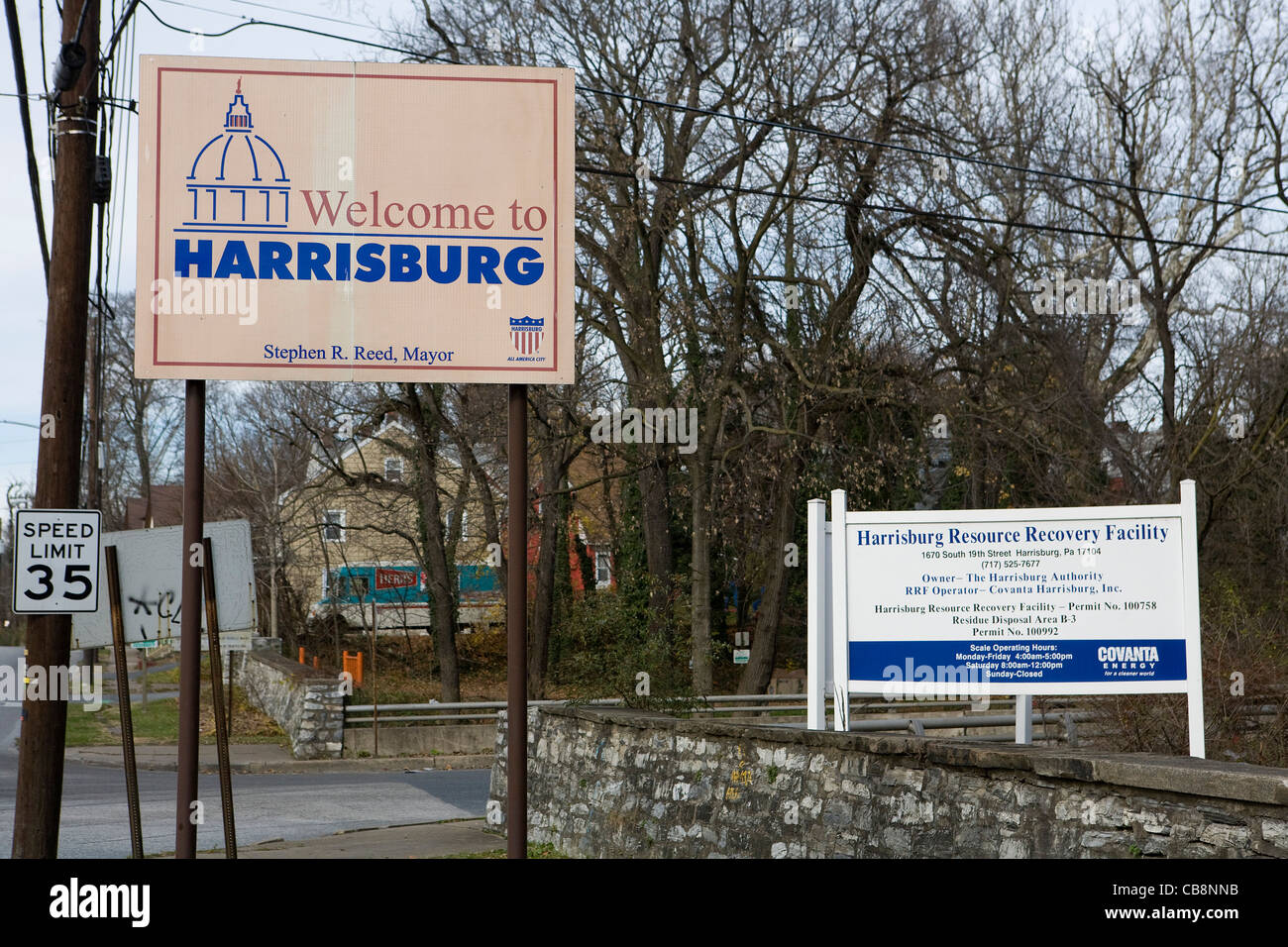 Una vista exterior de la Harrisburg, Pensilvania incineradores de basura. Foto de stock